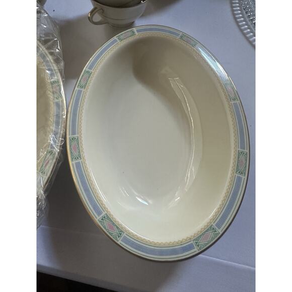 Noblesse by Community Bavarian China • Vintage Tableware 67 pieces - Picture 8 of 16